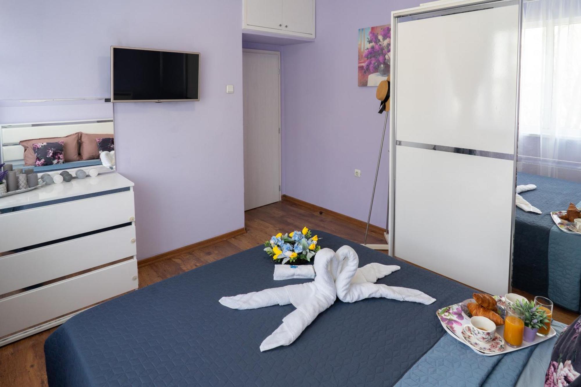 Luxury 2 Bedroom Apartment In Central Varna Ngoại thất bức ảnh