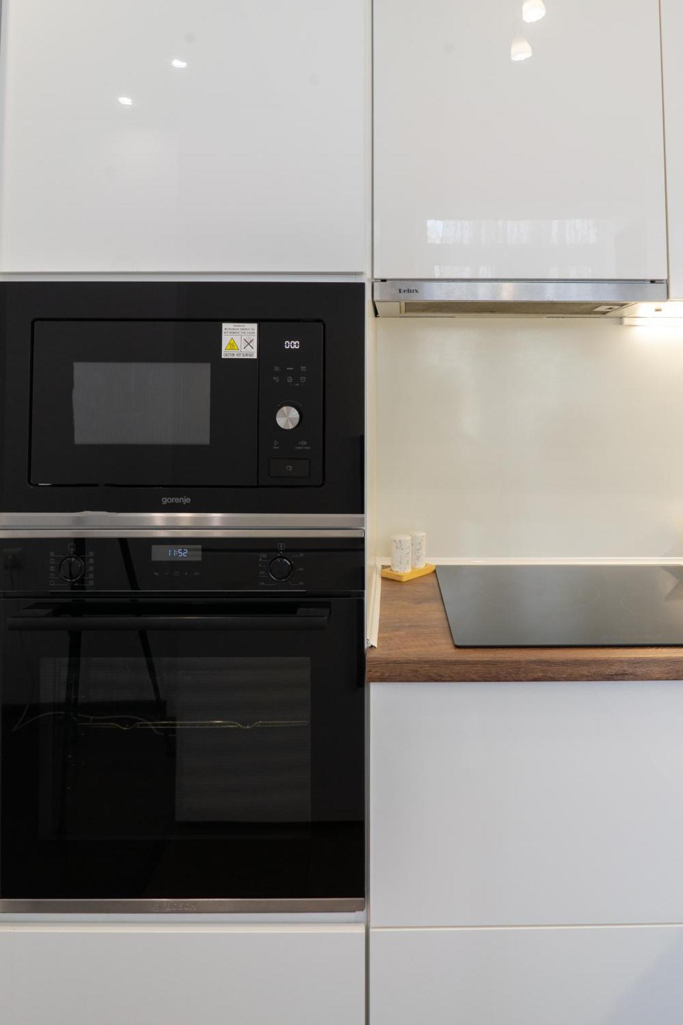 Luxury 2 Bedroom Apartment In Central Varna Ngoại thất bức ảnh