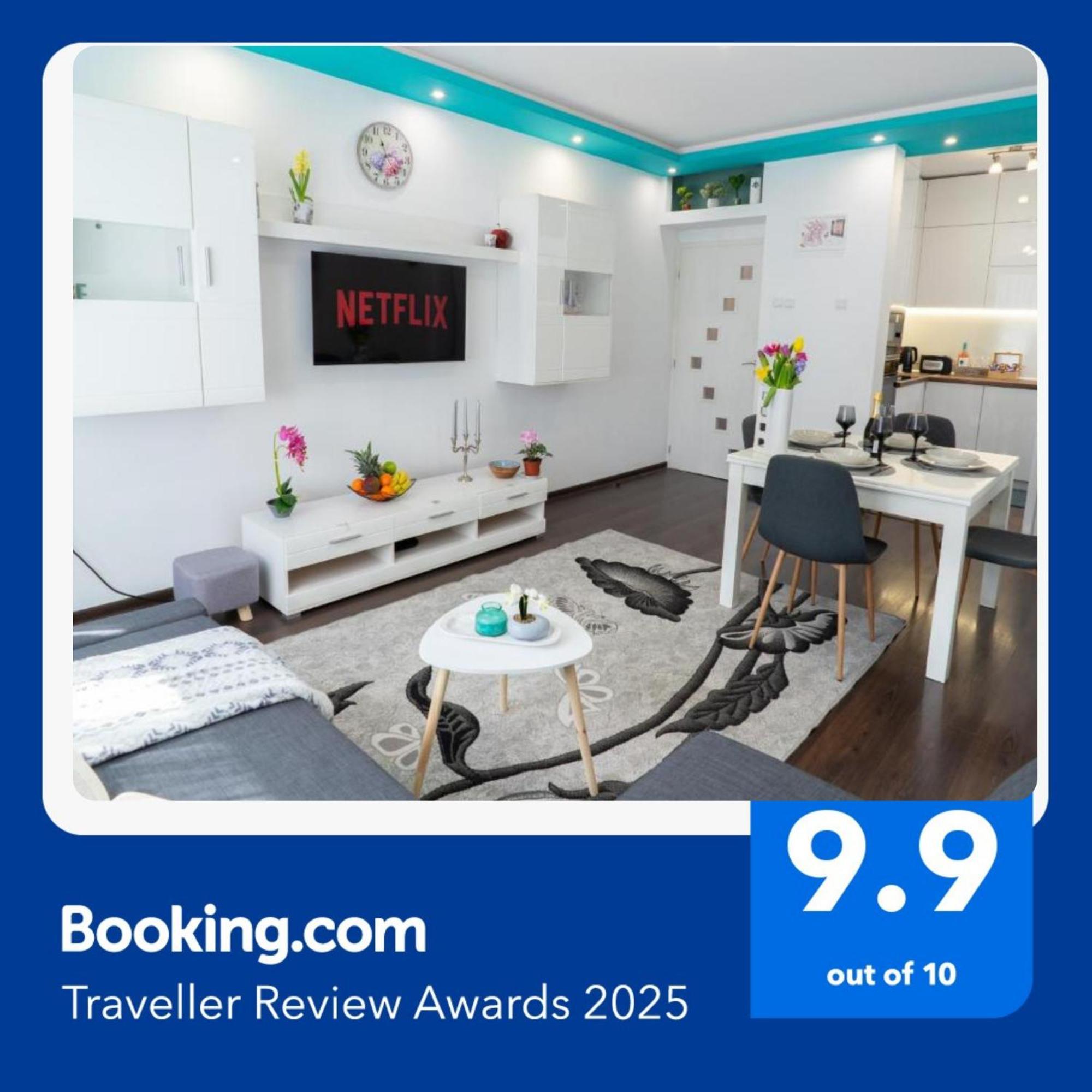 Luxury 2 Bedroom Apartment In Central Varna Ngoại thất bức ảnh